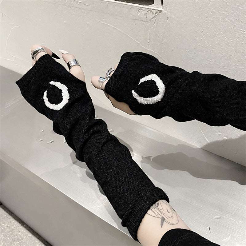 Moon Knit Arm Warmer Gloves