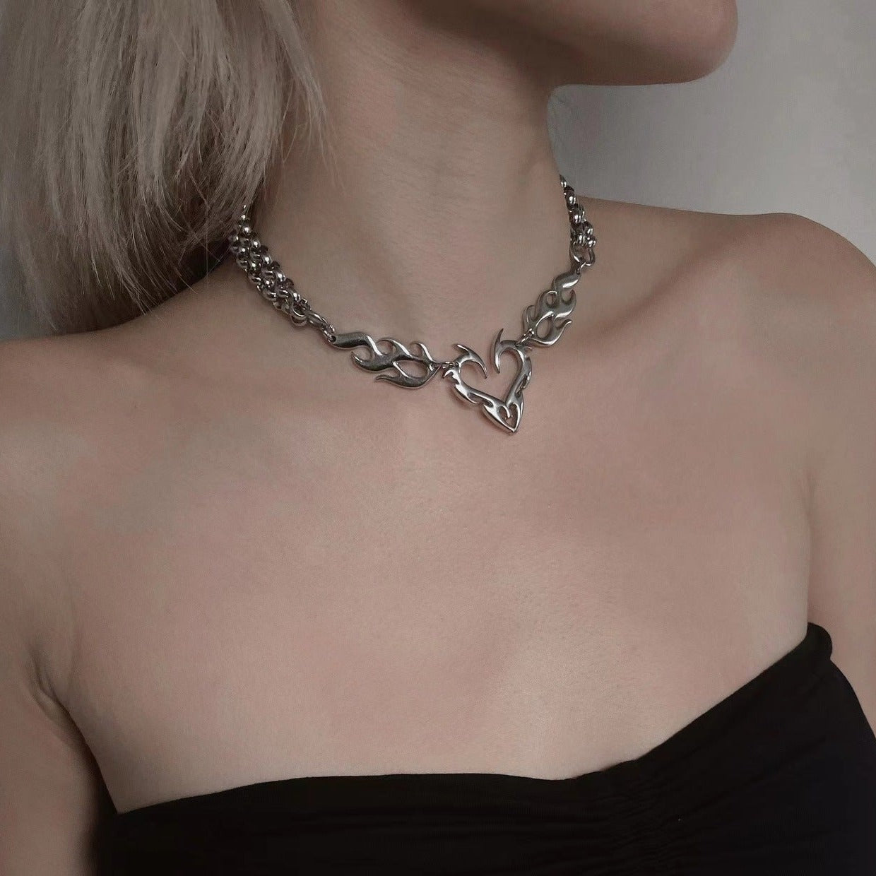 Grunge Heart Chain Necklace